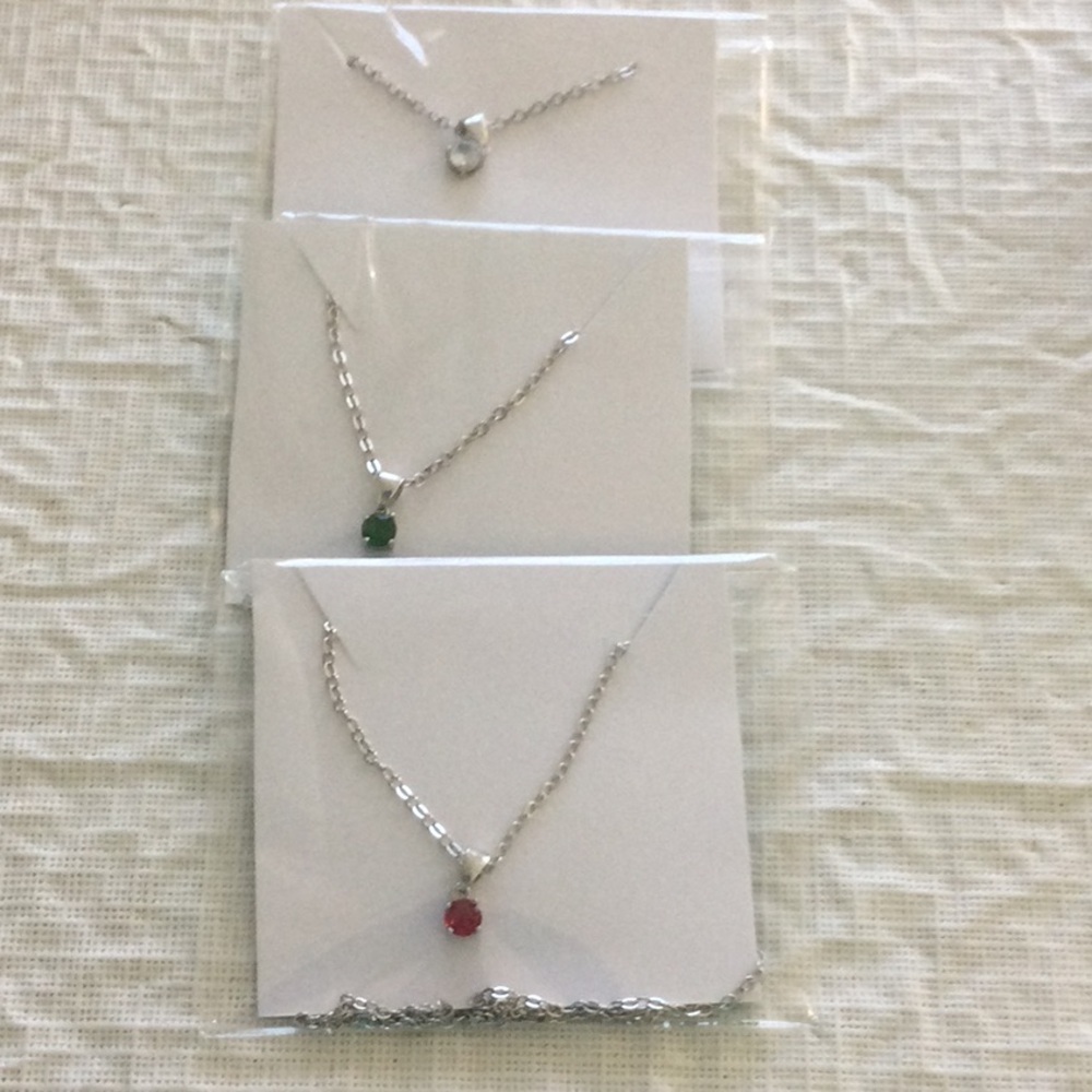 Elegant Silver Necklace Set with White Red and Green Pendants
